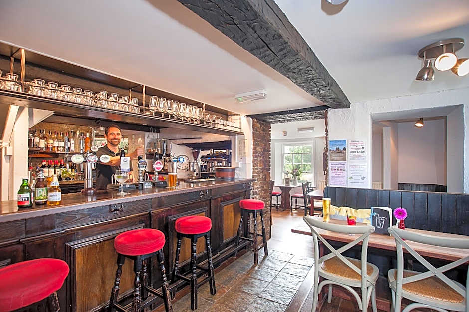 The Hare and Hounds, Levens