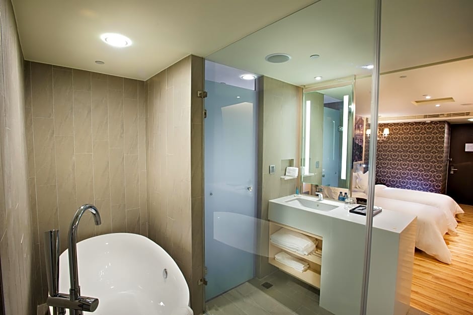 Fx Hotel Tainan Minsheng Rd