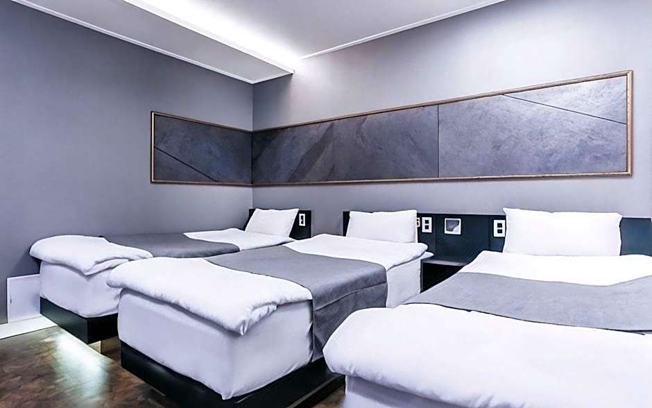 Major Hotel 2