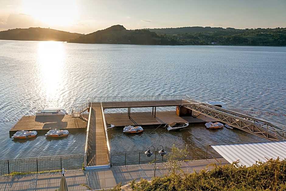 Heron Live Hotel Marina & SPA