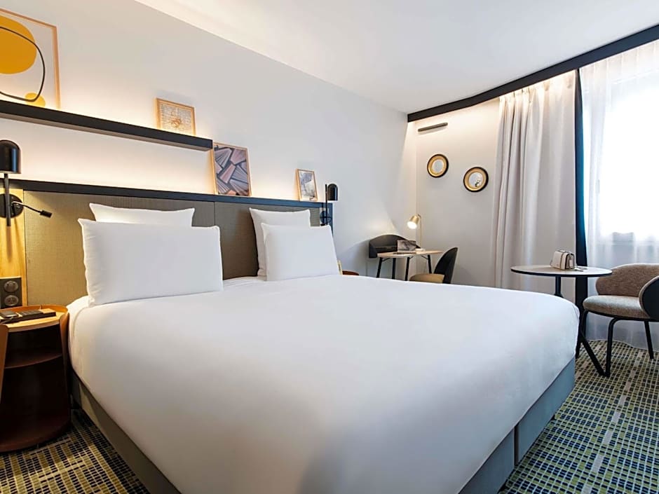 Mercure Paris Bercy Bibliotheque