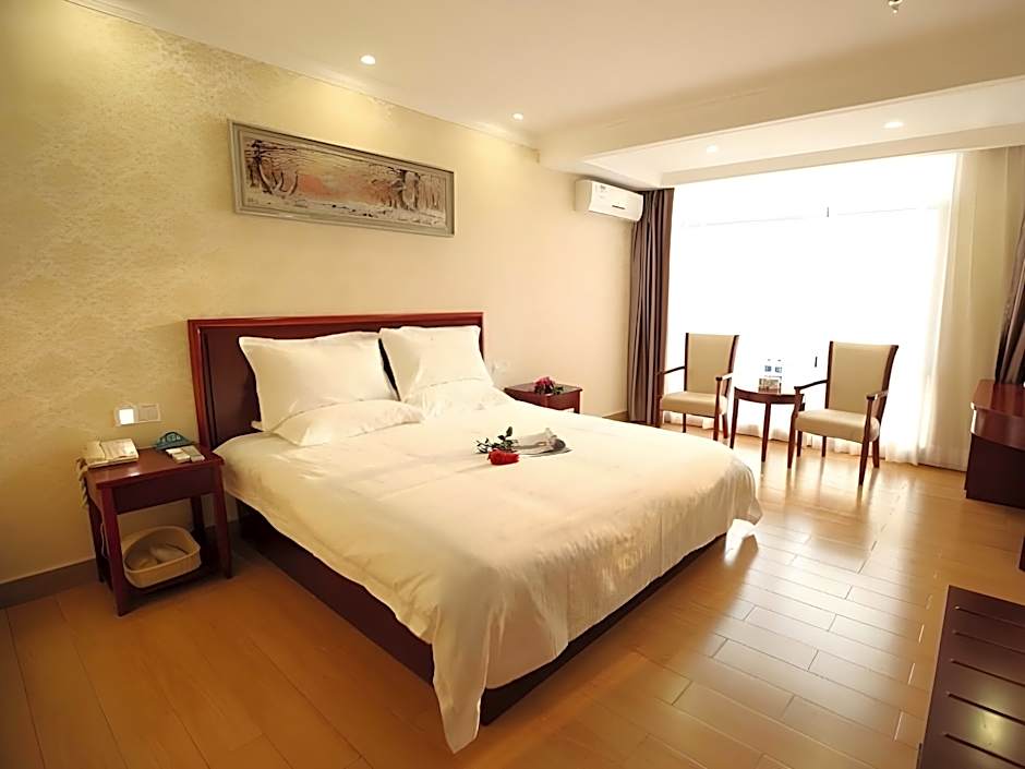 GreenTree Inn GuangDong HuiZhou South Railway Station DanShui RenMin Road Business Hotel