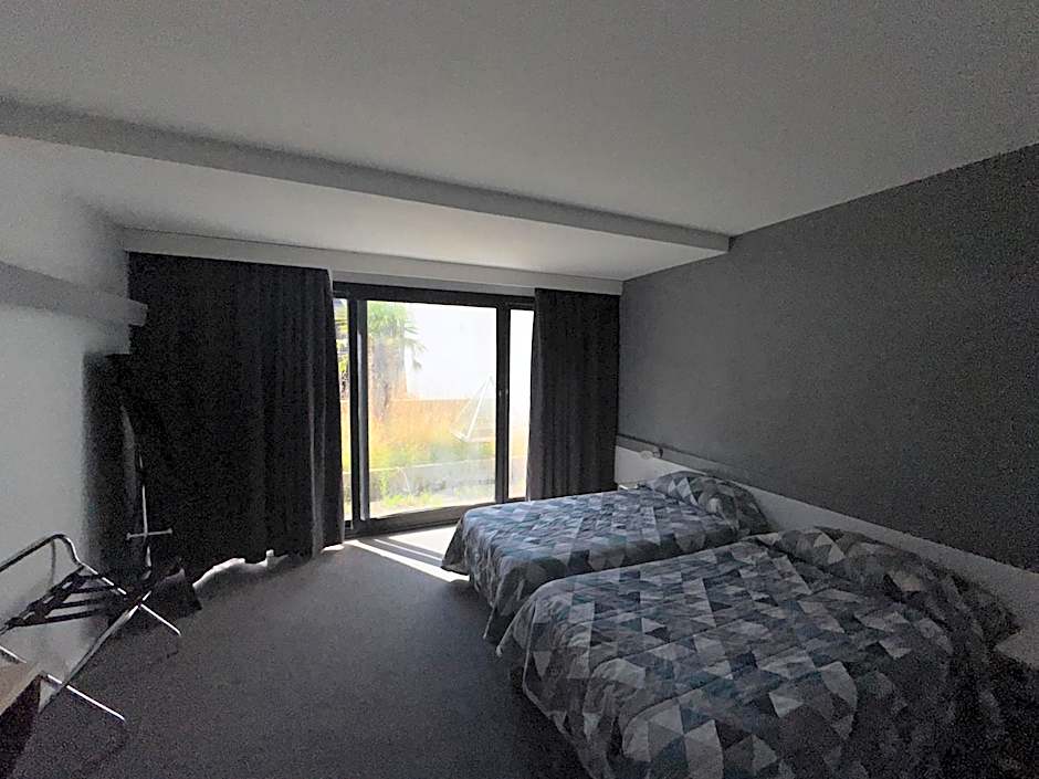 Hôtel Dupleix - Hyper centre - Réouverture