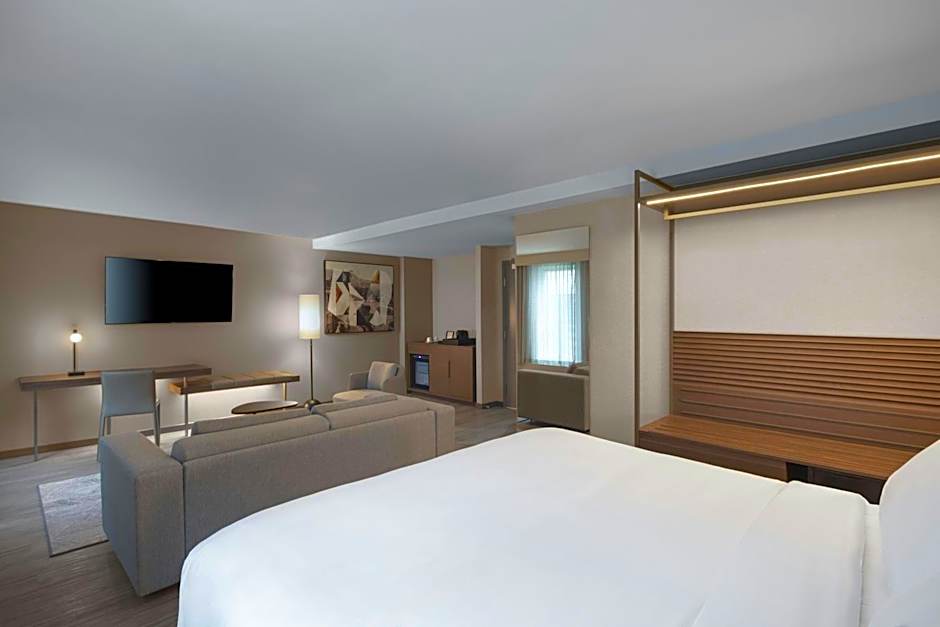 AC Hotel by Marriott Old Montreal