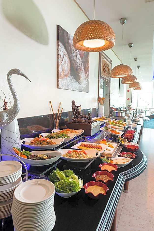 Costa Del Sol Hotel-Managed by Arabian Link International