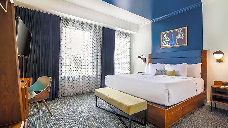 Hotel Belmont Vancouver MGallery