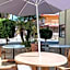 Studio City Court Yard Hotel