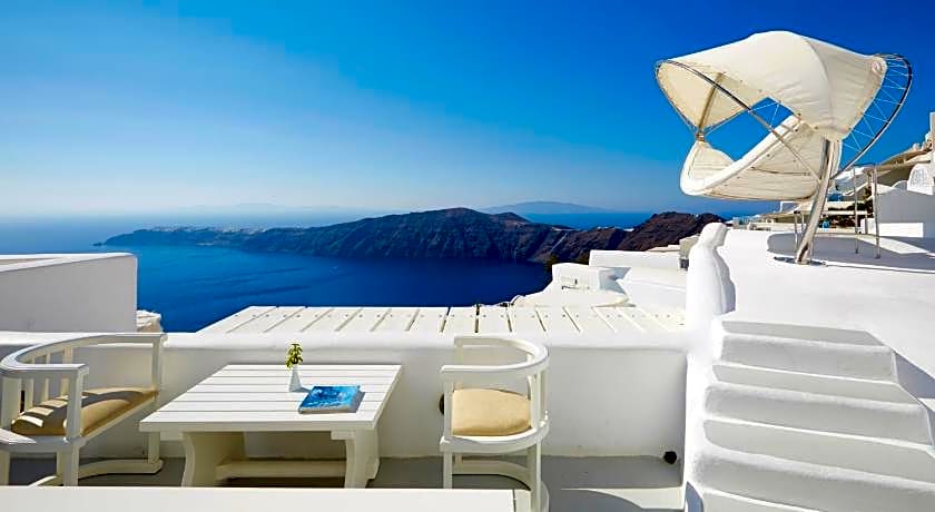 White Santorini Suites & Spa