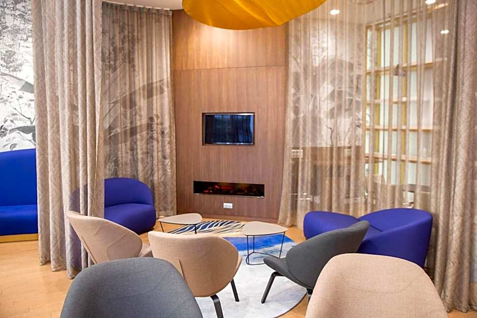 Clarion Paris CDG Airport