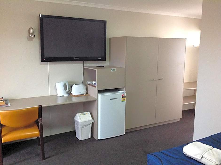 Tannum Sands Hotel / Motel