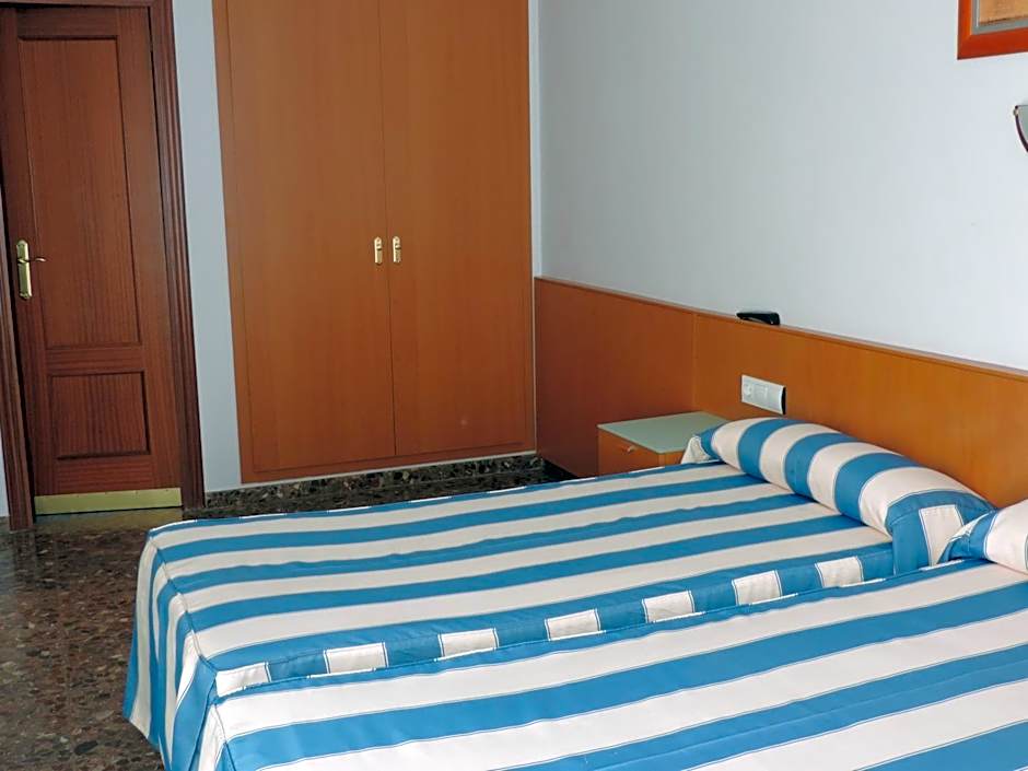 Hotel Costa San Antonio