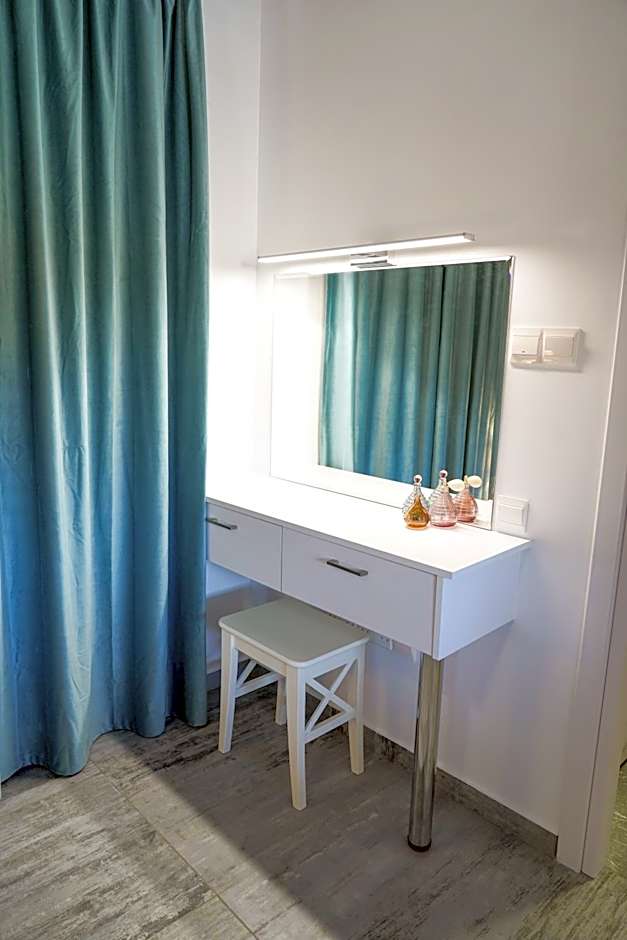 Kamaroporta Luxury Apartments