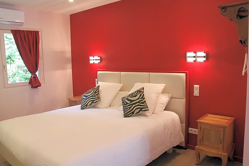 Le Hameau Fleur de Pierres , Chambre , Gite et Table d'Hôtes