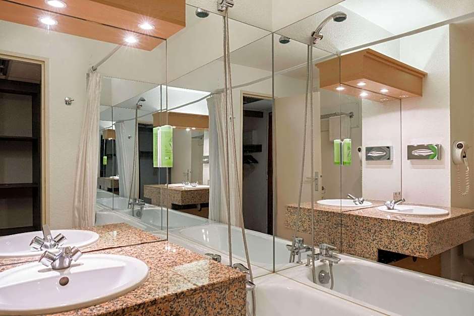 Comfort Hotel Toulouse Sud