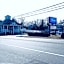Village Inn & Suites - Smithville