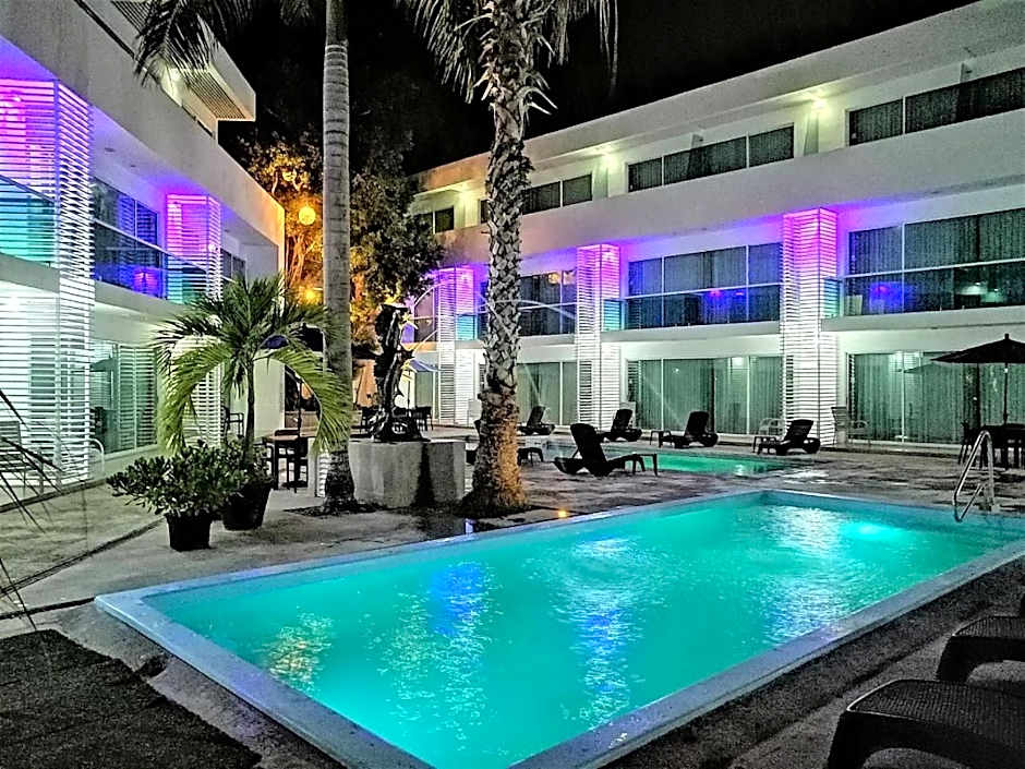 Hotel Los Cocos Chetumal