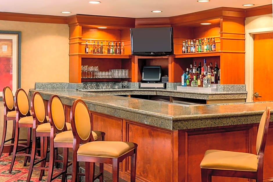 Embassy Suites by Hilton Columbia Greystone