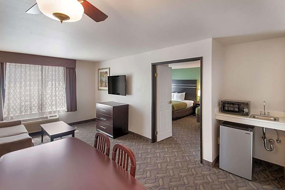 Quality Inn & Suites Airport West Salt Lake City