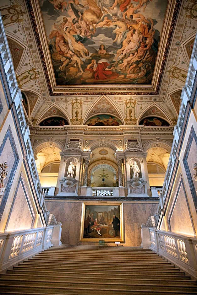 Miiro Palais Rudolf NEW OPENING	