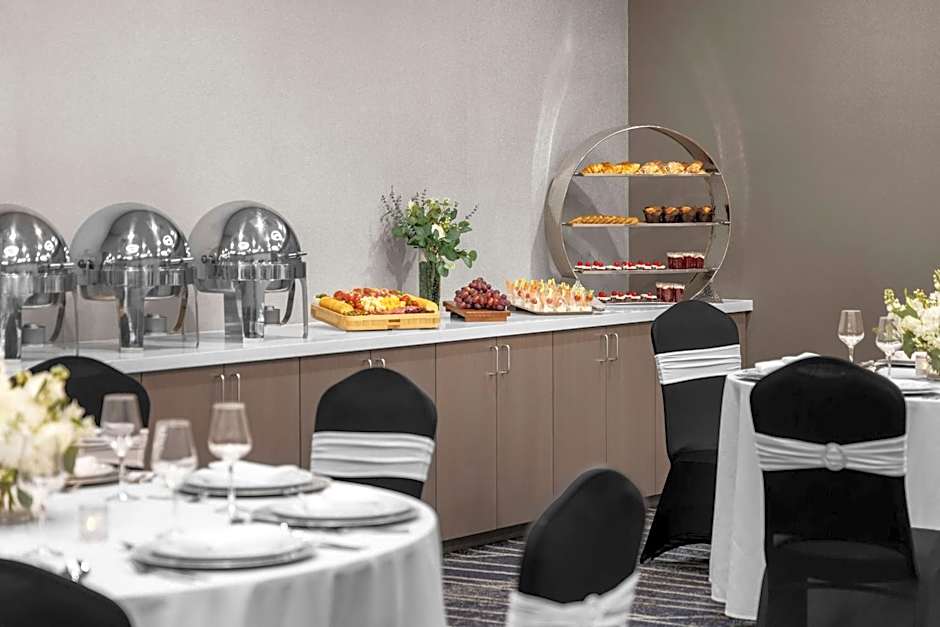 DoubleTree By Hilton Club Las Vegas Airport
