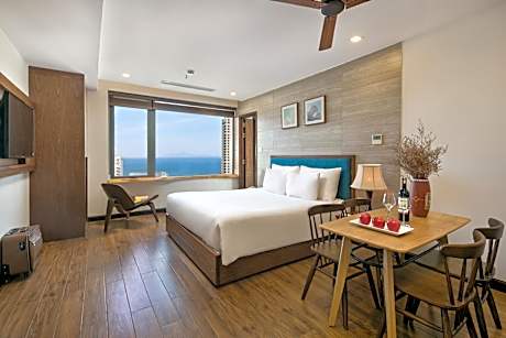 Studio with Sea View