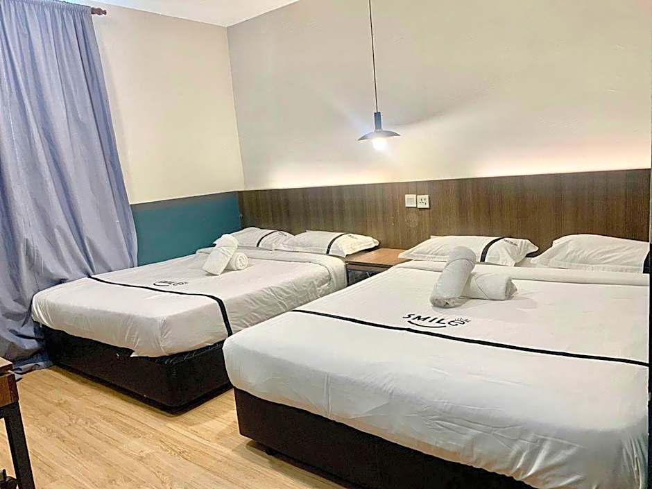 Smile Hotel Subang Usj