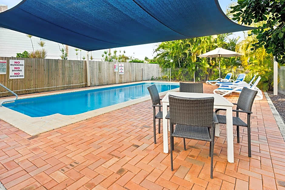 Arlia Sands Apartments