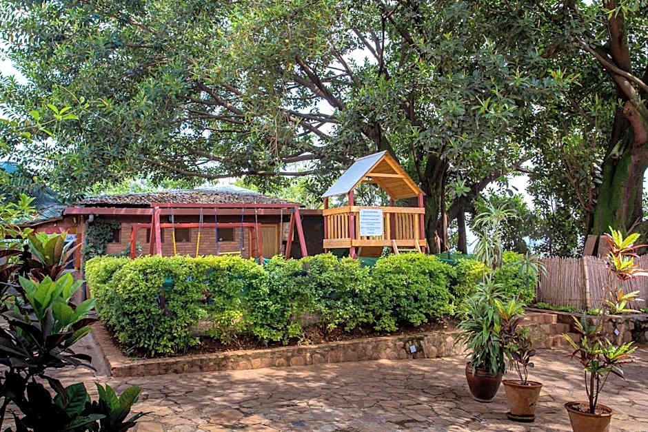 Heaven Restaurant & Boutique Hotel