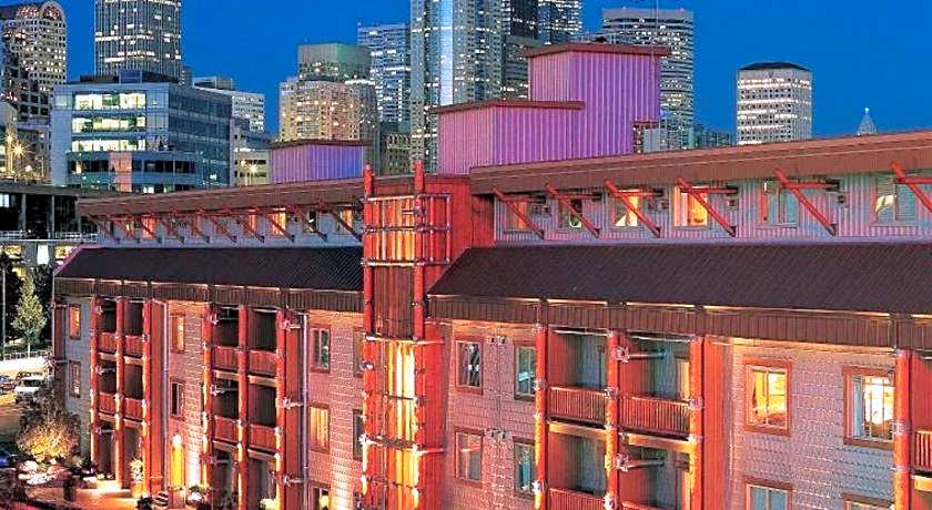 The Edgewater, A Noble House Hotel