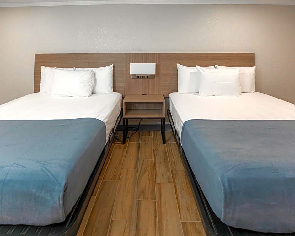 Economy Suites Fairgrounds