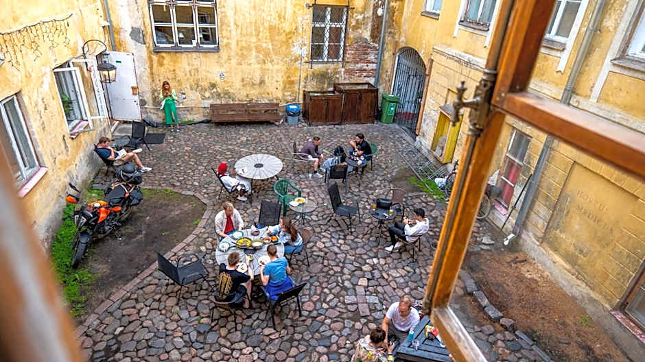 The Monks Bunk Hostel & Bar