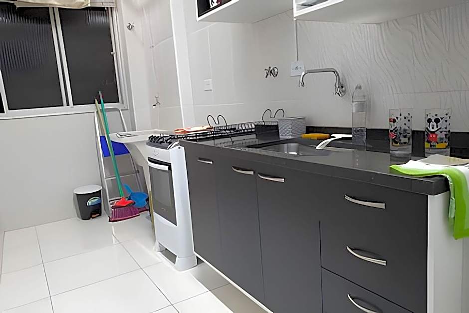 Apartamentos aconchegantes frente mar