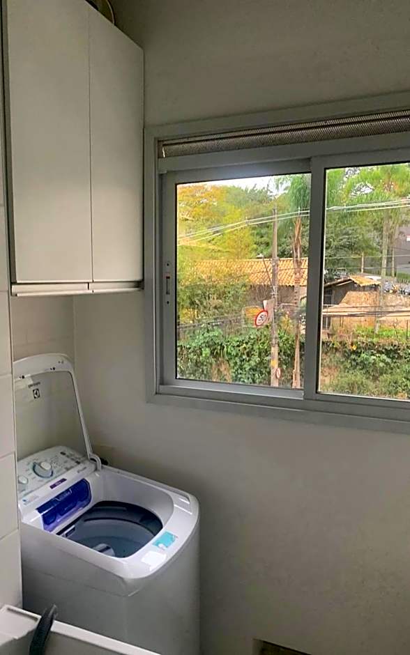 Excelente Apto ao Lado do Hospital Albert Einstein Faculdade de Medicina Einstein e Estádio Morumbi com Garagem