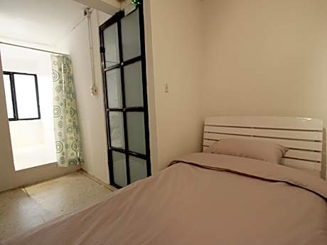 Private Double Room with Shared Bathroom