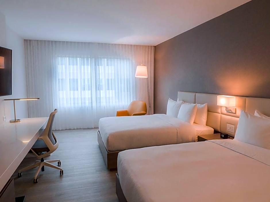 Hilton Garden Inn Santa Ana