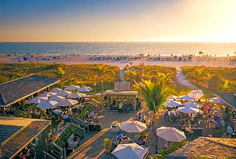 Beachcomber Beach Resort And Hotel