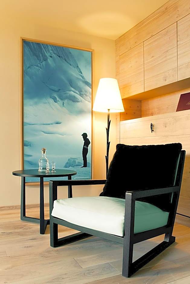 Hinterwies – Ski In / Lodge / Dine