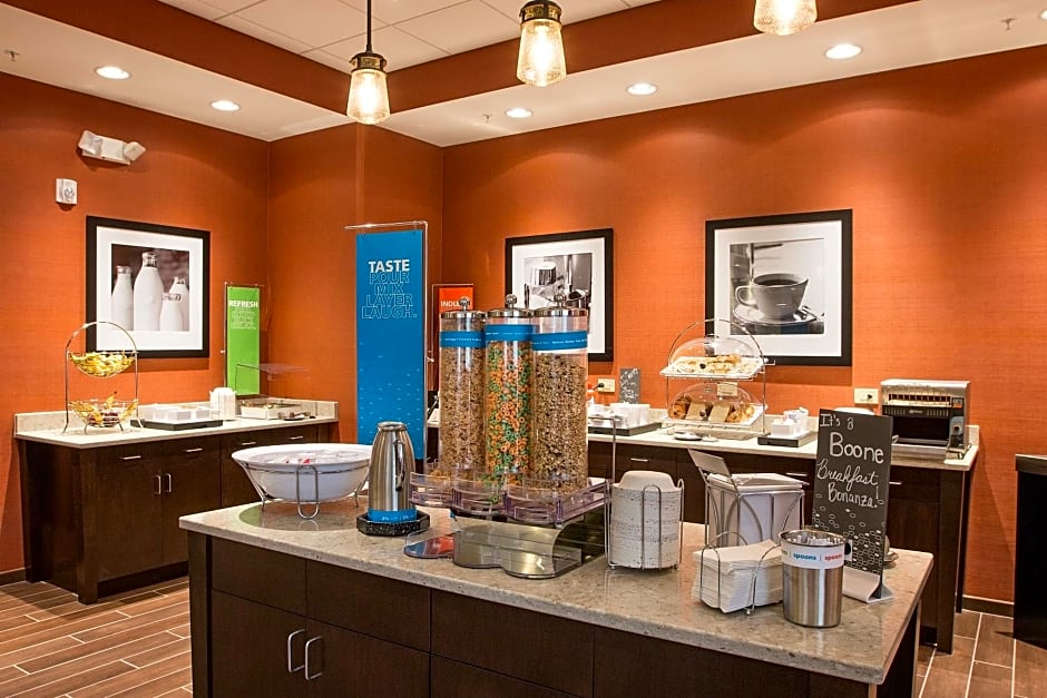 Hampton Inn & Suites Boone, Nc