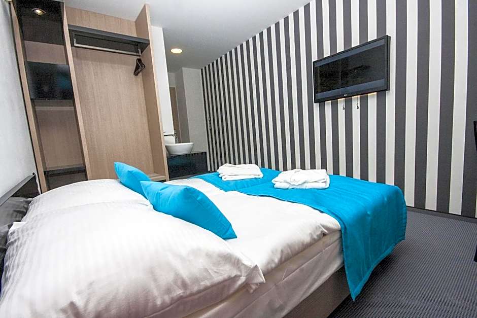 Hotel AquaCity Riverside