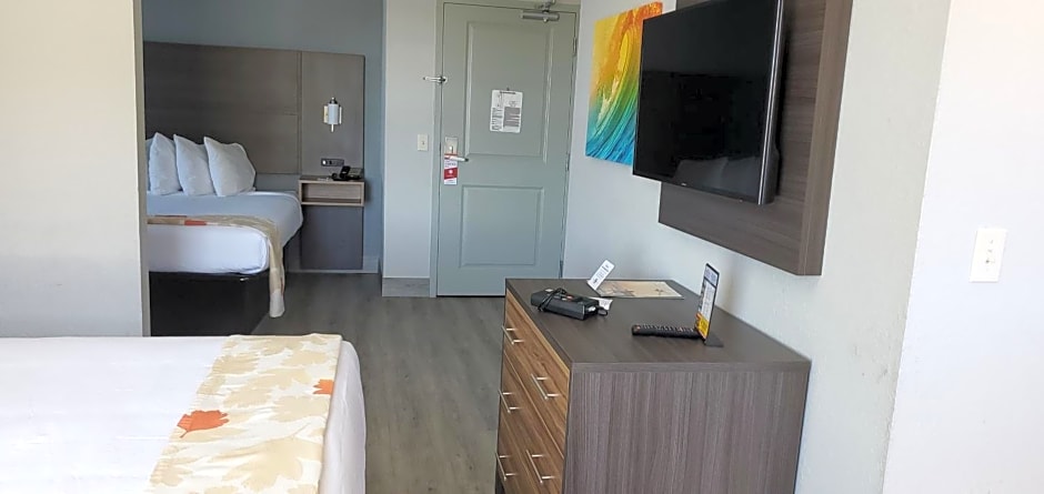 Hawthorn Extended Stay by Wyndham Panama City Beach