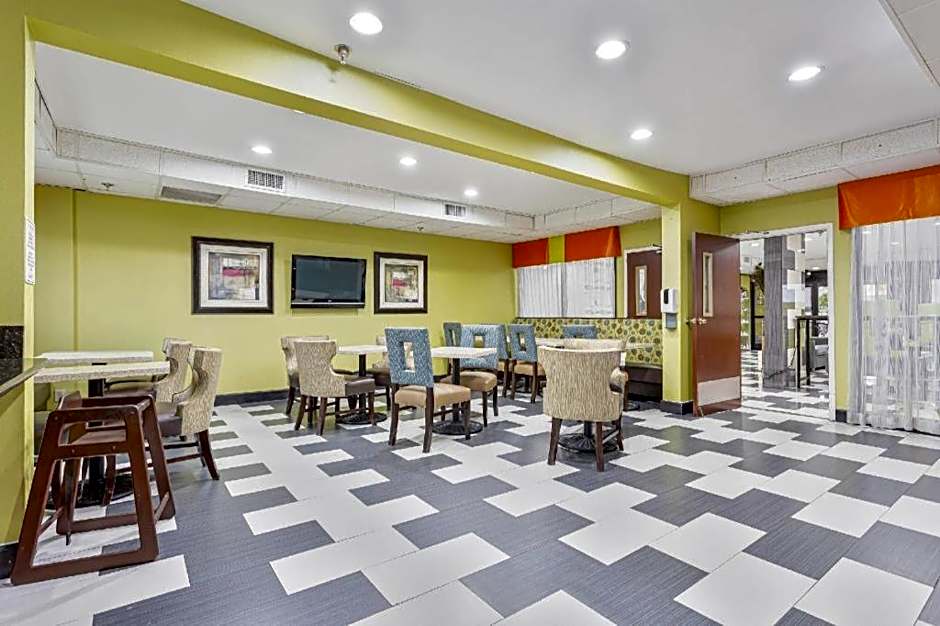 Quality Inn Prattville I-65