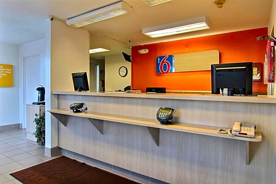 Motel 6-Fargo, ND - West Acres - North Fargo