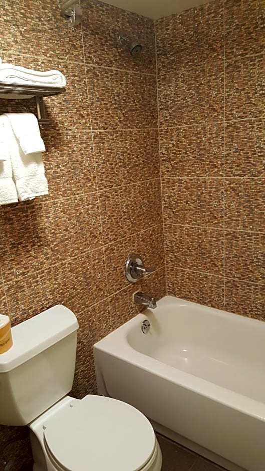 Americas Best Value Inn Smithtown/Long Island