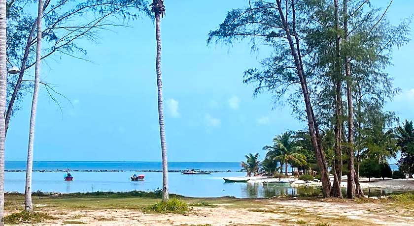 Phangan Chalet Bungalow & House