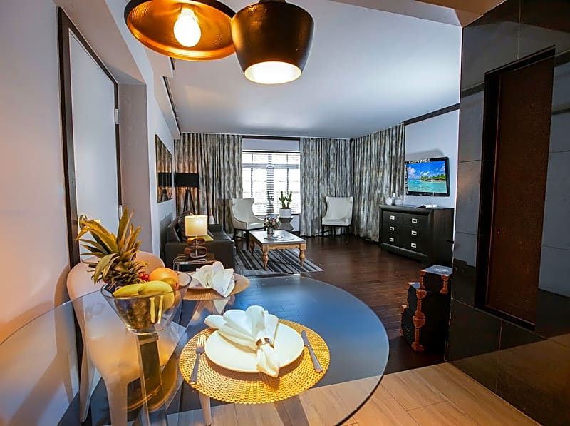 Lincoln Arms Suites