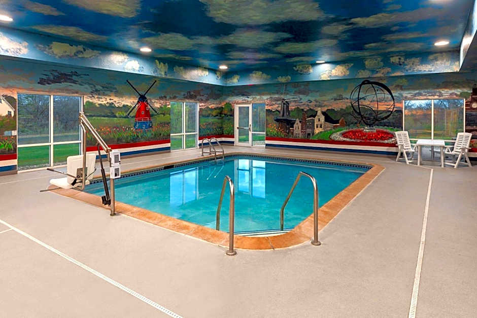 Links Bos Landen Hotel & Spa of Pella, Trademark by Wyndham