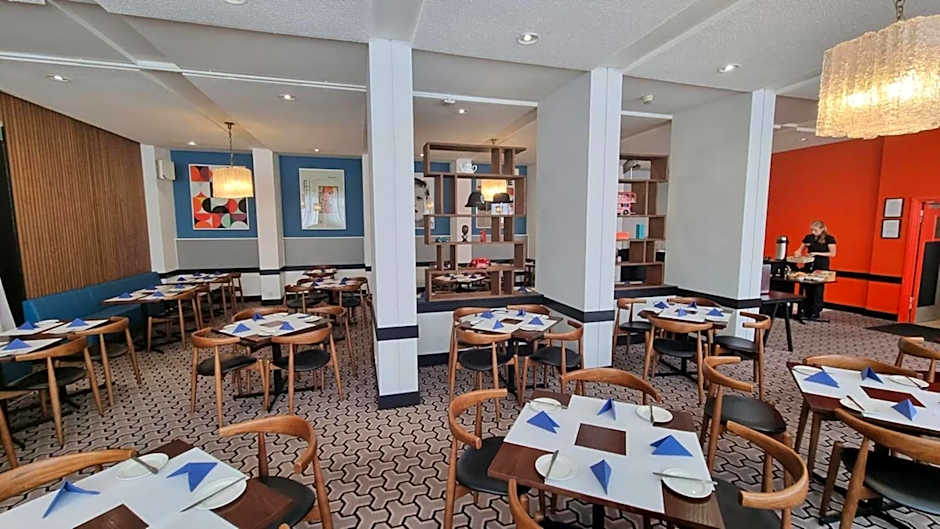 Lancaster Hall Hotel