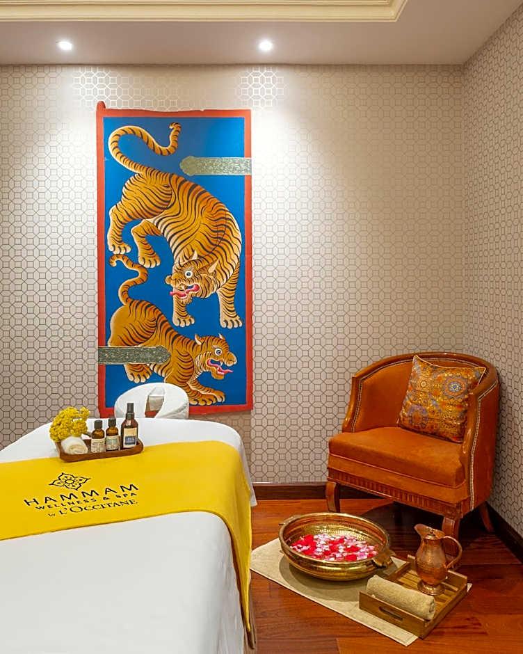 The Grand Dragon Hotel