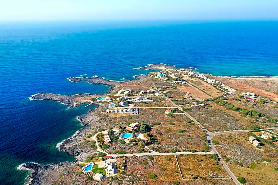 Kavos Hotel & Suites