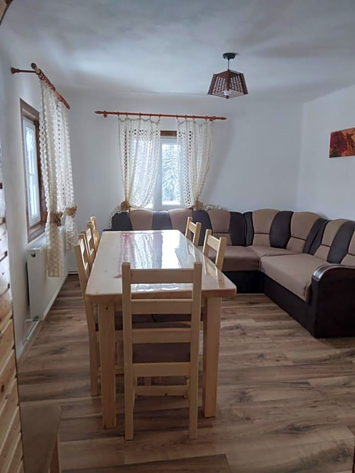 Casa din Deal-Apuseni